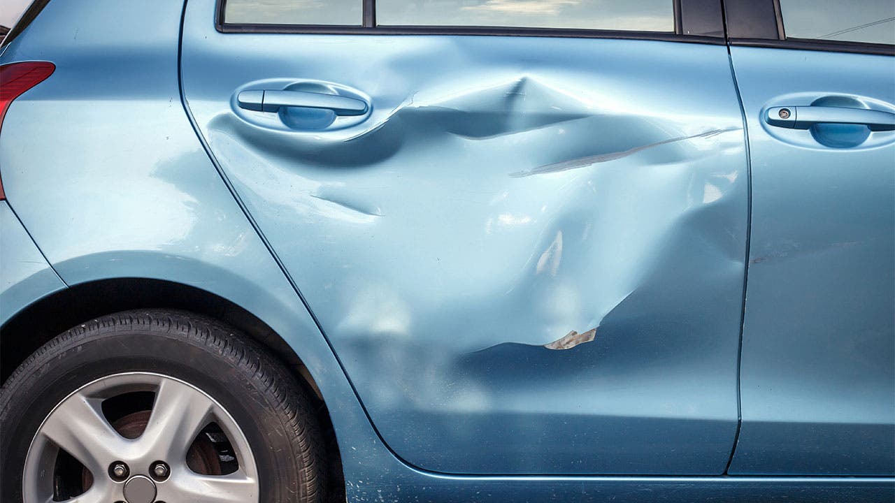 5 Tips To Save Money On Auto Body Repairs