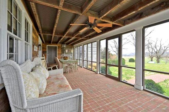 Faith Hill and Tim McGraw selling a fantastic farm Faith Hill and Tim McGraw selling a fantastic farm | Realtor.com