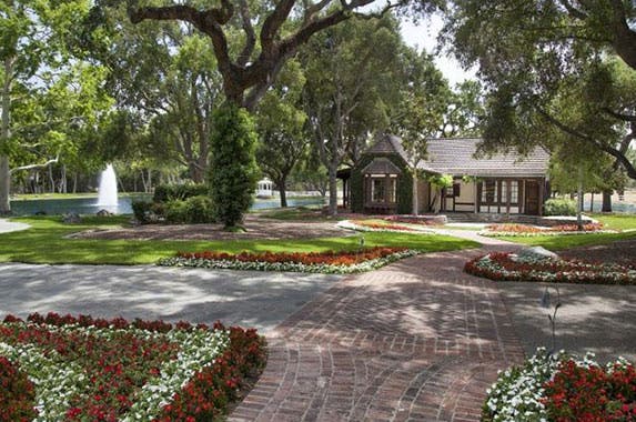 Neverland Ranch for sale © Realtor.com