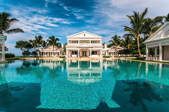 See Celine Dion's amazing water-park home See Celine Dion's amazing water-park home | TopTenRealEstateDeals.com