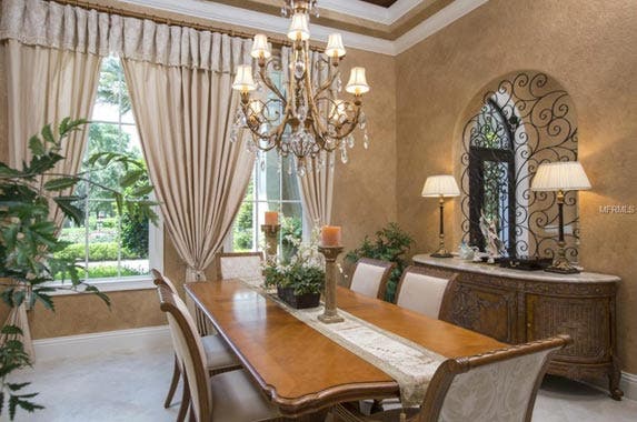 Justin Timberlake's 'N Sync-era home nets $2.4M Justin Timberlake's 'N Sync-era home nets $2.4M | Redfin