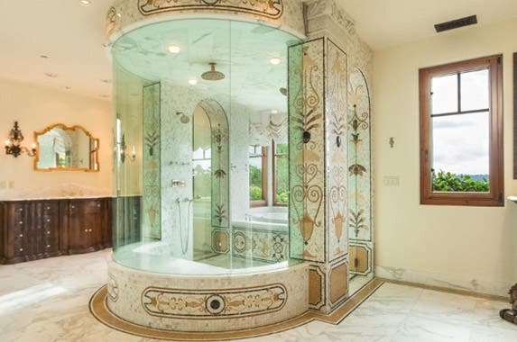 Phil Mickelson's home 'fore' sale Phil Mickelson's home 'fore' sale | Realtor.com