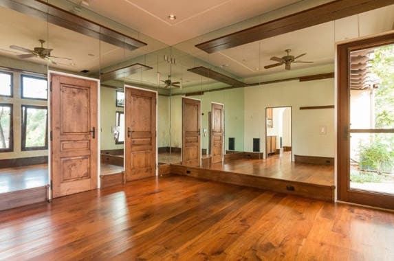 Phil Mickelson's home 'fore' sale Phil Mickelson's home 'fore' sale | Realtor.com
