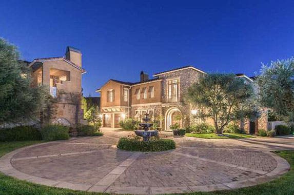 Selena Gomez's house for sale | Realtor.com