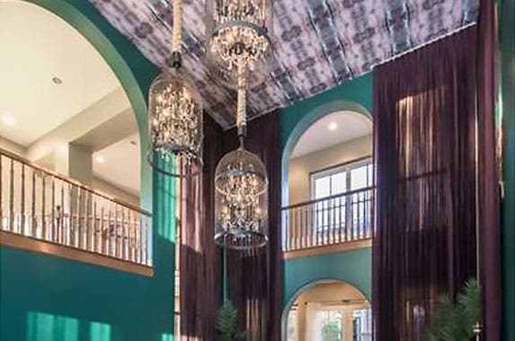 Selena Gomez's house for sale | Realtor.com