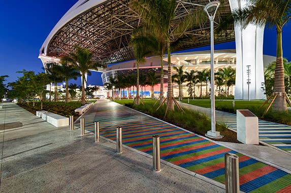 Marlins Park (Miami Marlins) Marlins Park (Miami Marlins) © Daniel Korzeniewski/Shutterstock.com