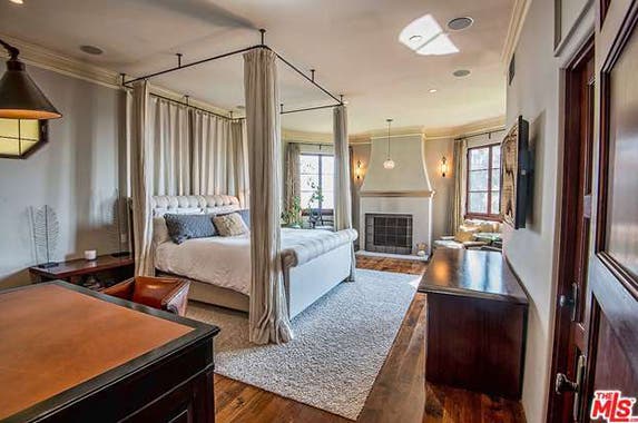 Nick Jonas sells California home Nick Jonas sells California home | Redfin