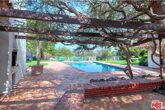 Sean Penn's house for sale