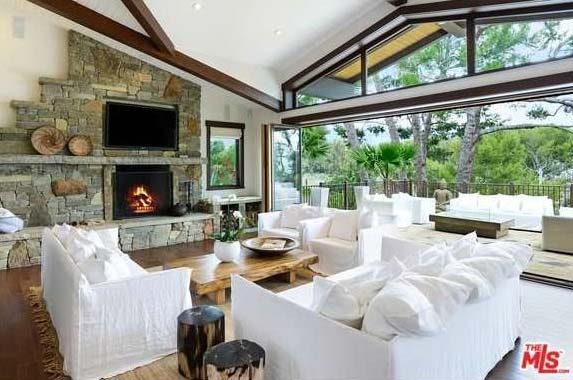Singer Pink selling Malibu home Singer Pink selling Malibu home | Realtor.com