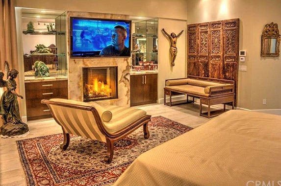 Jean-Claude Van Damme's mansion | Realtor.com