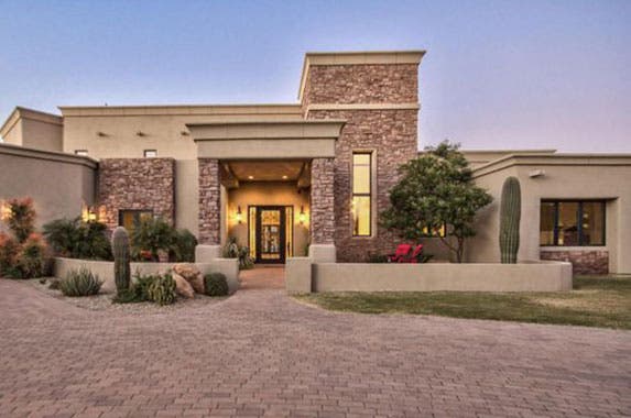 Sarah Palin drops out of Arizona living, listing her house for $2.5M Sarah Palin's house for sale | Realtor.com