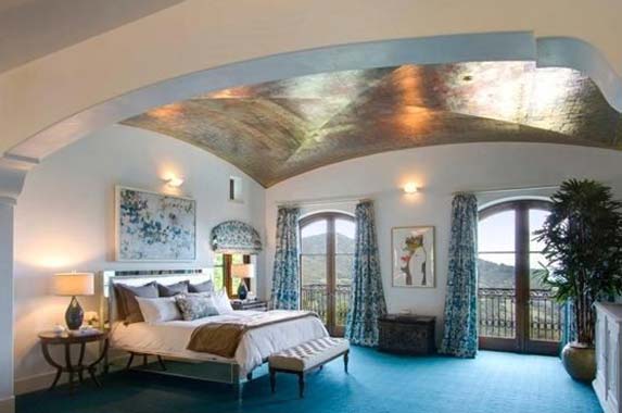 Robin Williams' villa sells at a deep discount Robin Williams' villa sells at a deep discount | Realtor.com