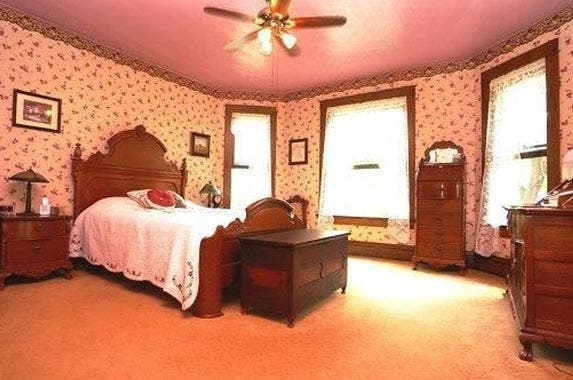 Own a 'Silence of the Lambs' house 'Silence of the Lamb' house for sale | Realtor.com