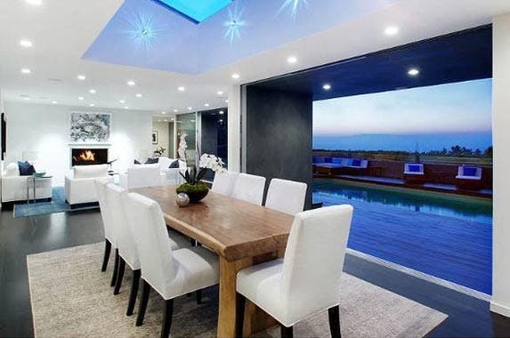 Singer Bruno Mars sells Hollywood home for $3.3M Bruno Mars sells home for $3.3M | Redfin