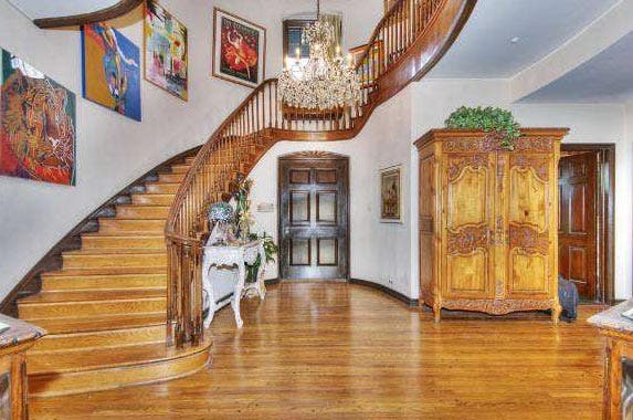 Connie Stevens sells LA mansion Connie Stevens sells LA mansion | Redfin