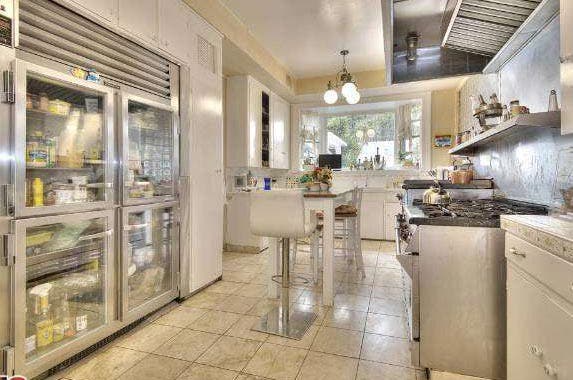 Connie Stevens sells LA mansion Connie Stevens sells LA mansion | Redfin