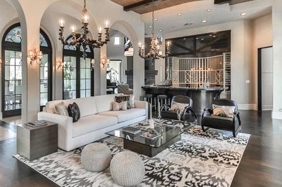 Britney Spears lists home for $9M Britney Spears lists home for $9M | Redfin