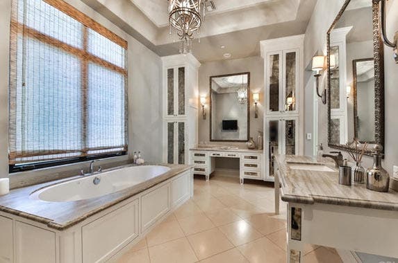 Britney Spears lists home for $9M Britney Spears lists home for $9M | Redfin