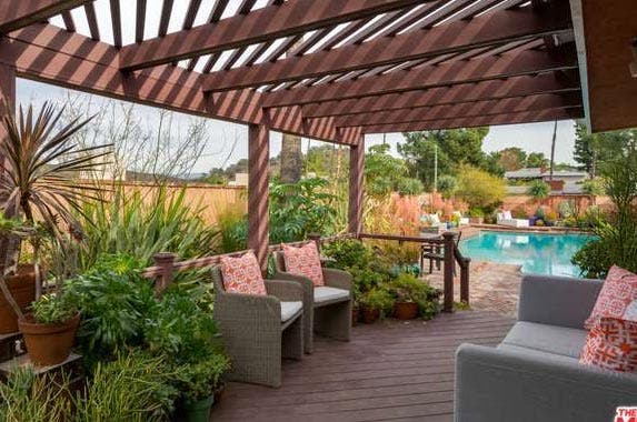 Celebrity designer Bob Mackie sheds Hollywood home Celebrity designer Bob Mackie sheds Hollywood home | Redfin