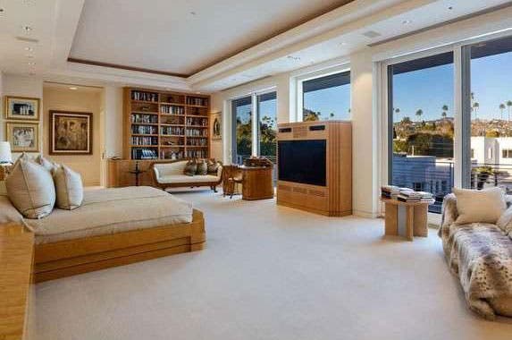 Author Jackie Collins' romantic estate for sale Author Jackie Collins' romantic estate for sale | Realtor.com
