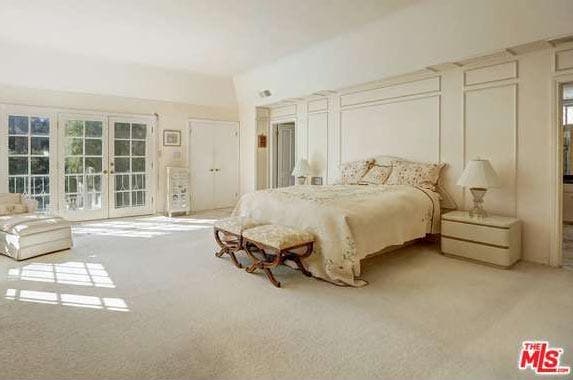 'Godfather' singer Al Martino’s home sold for $7.8M 'Godfather' singer Al Martino’s home sold for $7.8M | Redfin