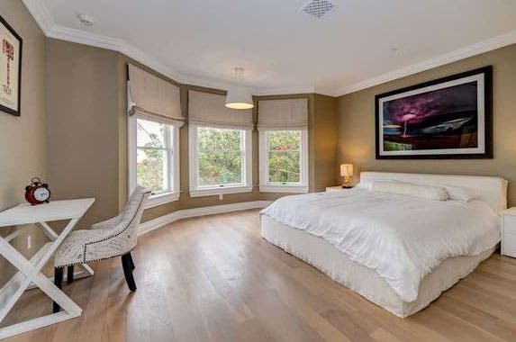 Chris Hemsworth's home for sale Chris Hemsworth's home for sale | Redfin