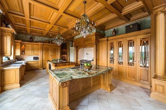 Tyler Perry sells palace Tyler Perry sells palace | Realtor.com