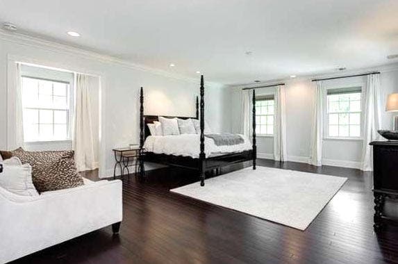 Vince Vaughn sells LA-area home Vince Vaughn sells LA-area home | Redfin