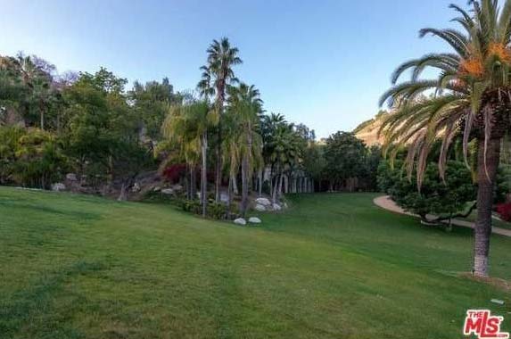 Cher's old home is for sale Cher's old home is for sale | Realtor.com