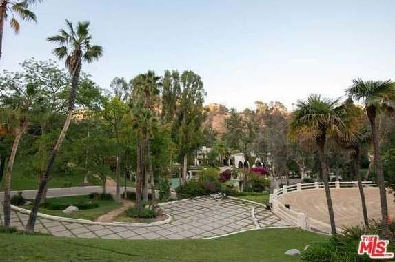 Cher's old home is for sale Cher's old home is for sale | Realtor.com