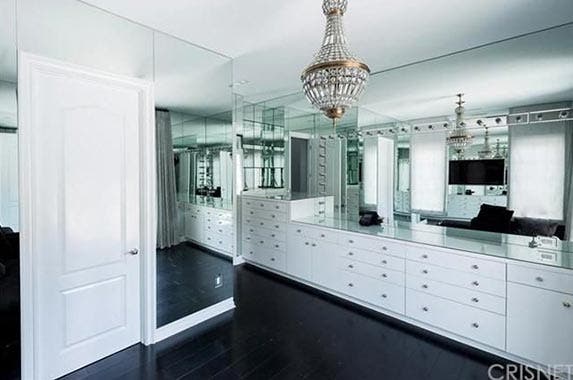 Kylie Jenner selling LA-area home Kylie Jenner selling LA-area home | Realtor.com