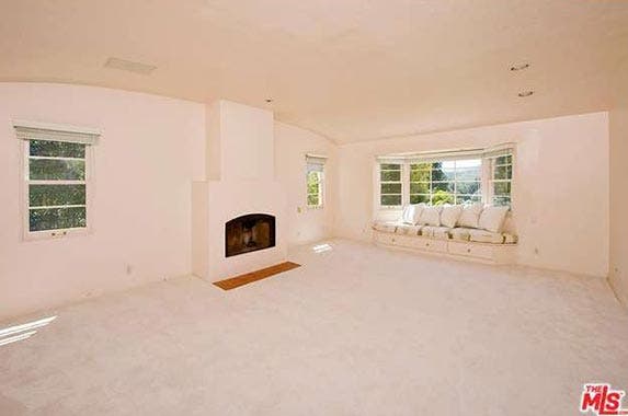 Tom Hanks lists side-by-side homes Tom Hanks lists side-by-side homes | Realtor.com