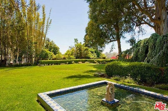 Tom Hanks lists side-by-side homes Tom Hanks lists side-by-side homes | Realtor.com