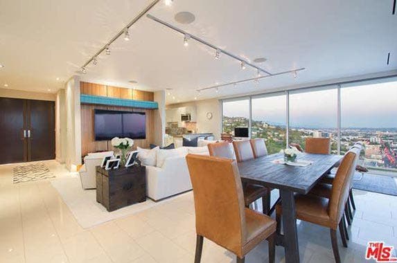 'Shark Tank' star makes killing on condo 'Shark Tank' star makes killing on condo | Redfin