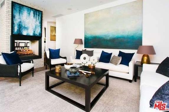 Star couple sells Hollywood home to Kendall Jenner Star couple sells Hollywood home to Kendall Jenner | Redfin