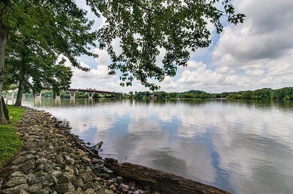 See Reba McEntire's 'Starstruck Farm,' now up for sale See Reba McEntire's 'Starstruck Farm,' now up for sale | Realtor.com