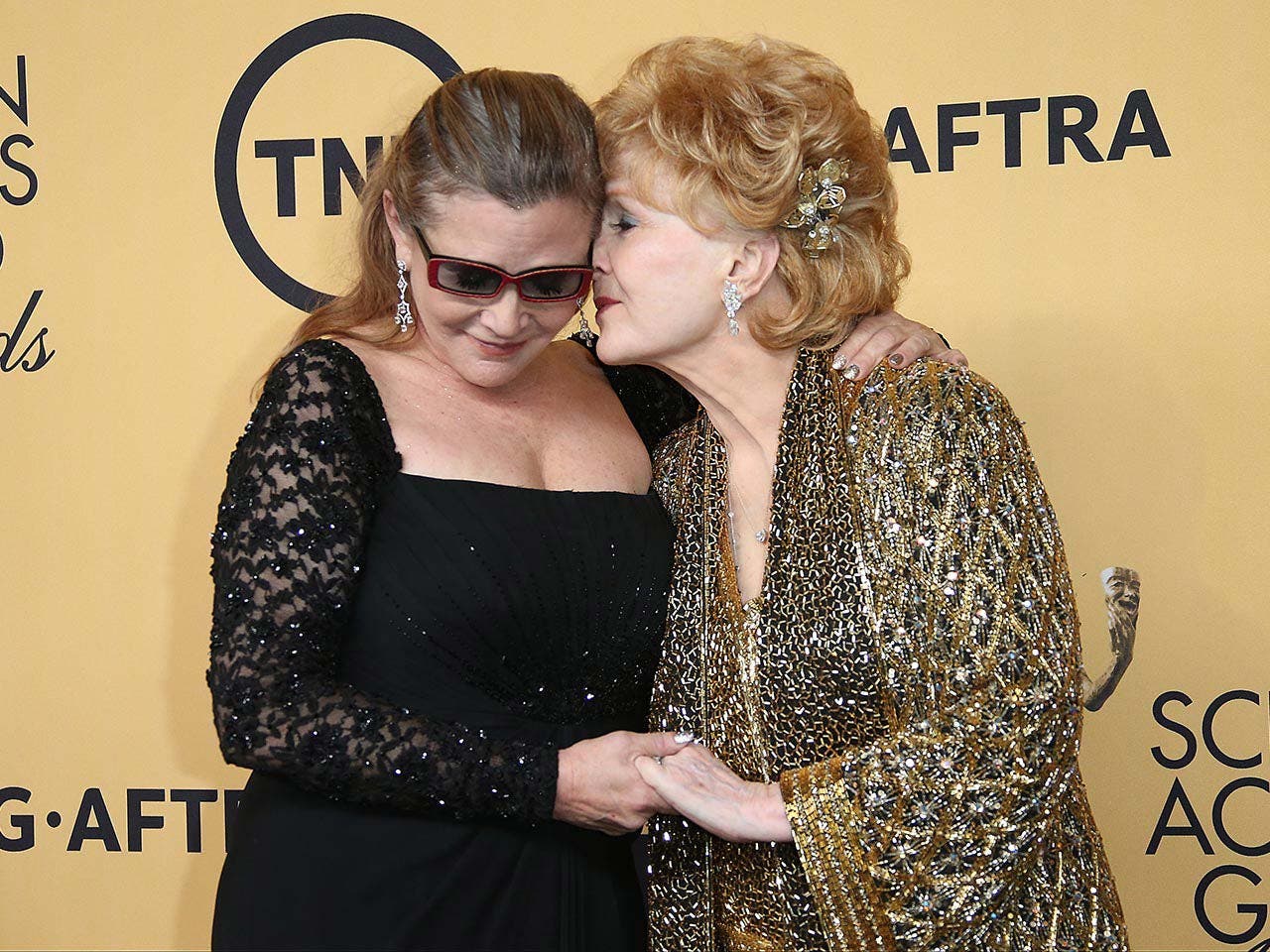 Carrie Fisher and Debbie Reynolds | Dan MacMedan/Getty Images