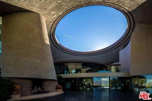 celeb-house-sold-bob-hope-6-sunroof