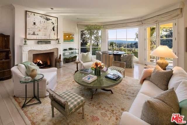 Fireplace | Realtor.com