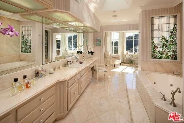 Bathroom | Realtor.com