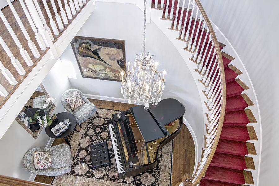 Staircase | Redfin