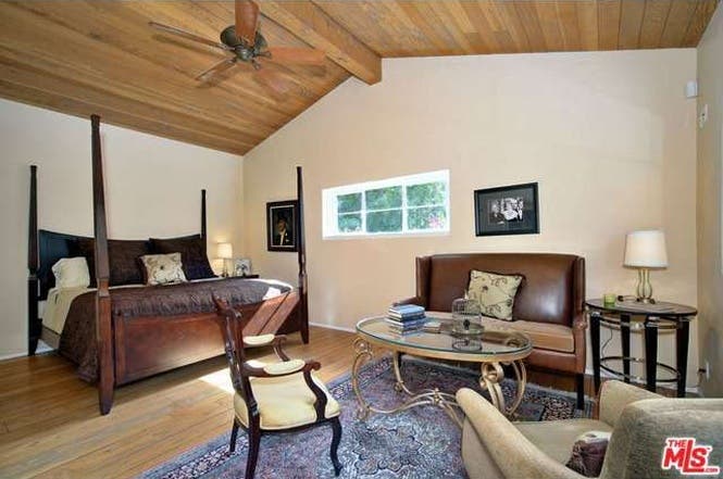 Cary Grant's house: Bedroom | Redfin