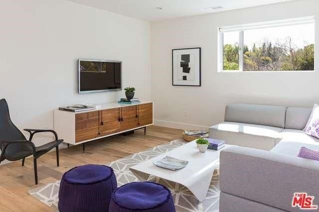 Guest living area | Realtor.com