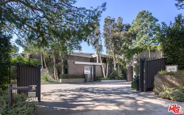 Front of house | Redfin
