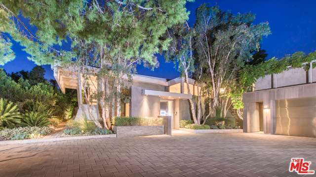 Driveway | Redfin