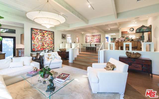 Living room | Redfin