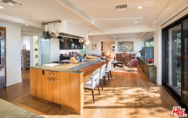 Dining island | Redfin
