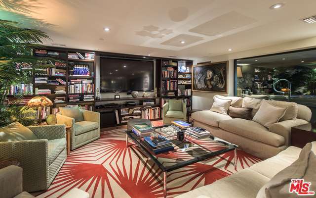 Entertainment area | Redfin