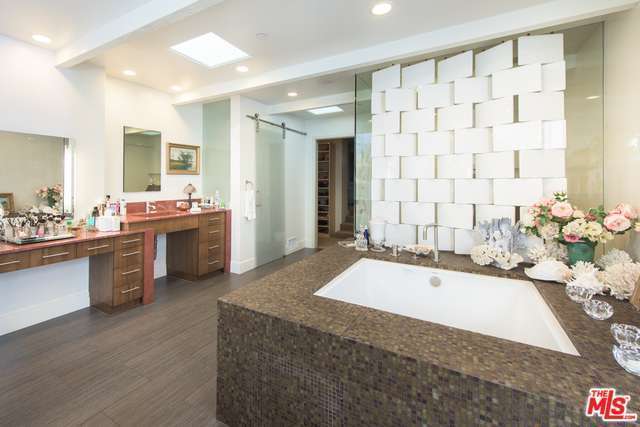 Bathroom | Redfin