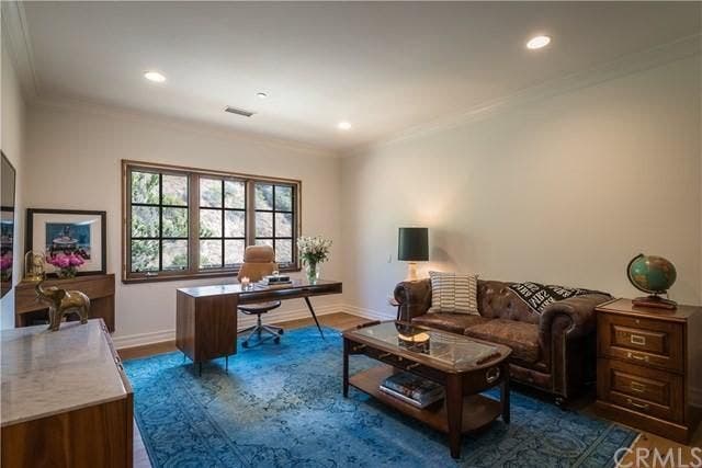 Office | Realtor.com